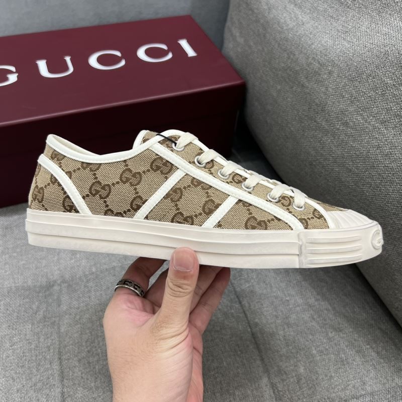 Gucci Low Shoes